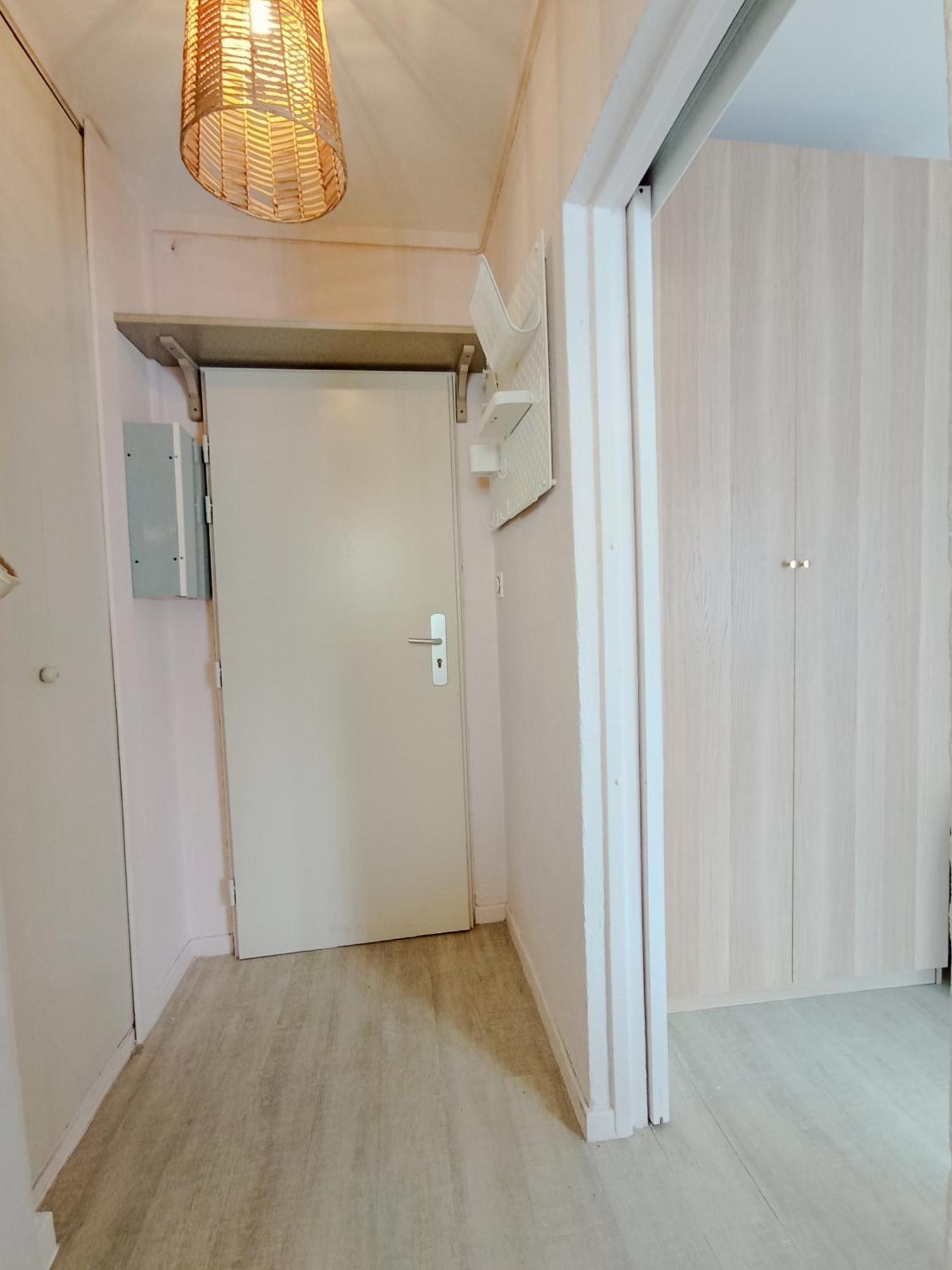 Studio 50M Tram Parking Gratuit 13Min Gare Montpellier Exterior photo